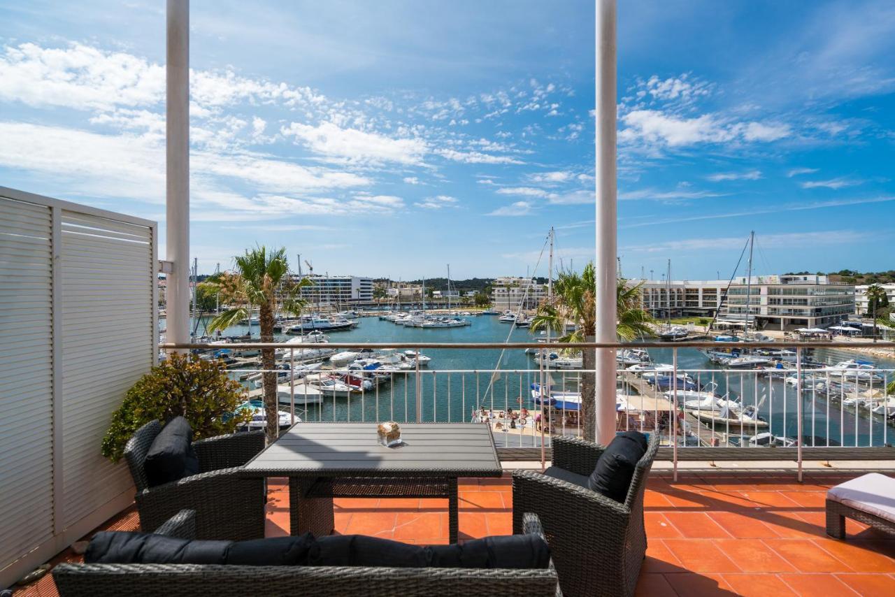 Stunning 2-Bed Penthouse In Lagos 250M From Beach Exterior foto